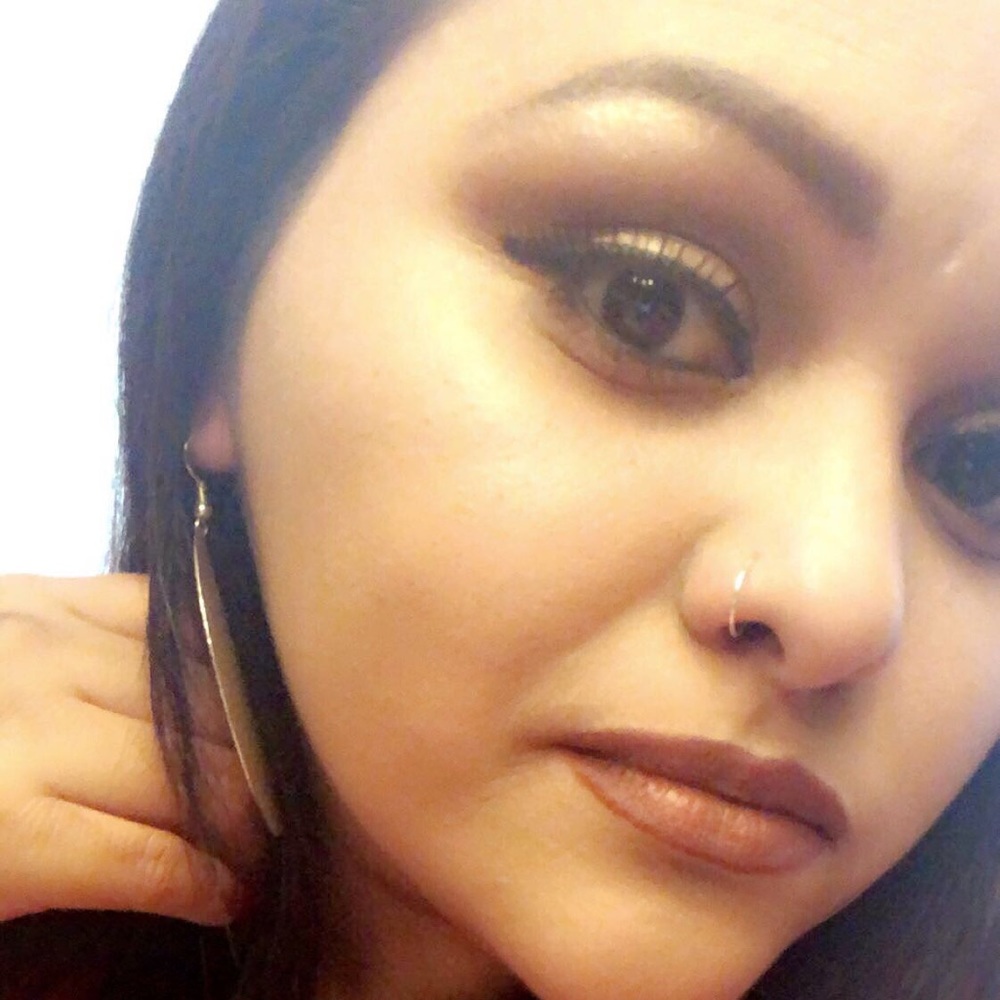 Meet your Posher, Rocio